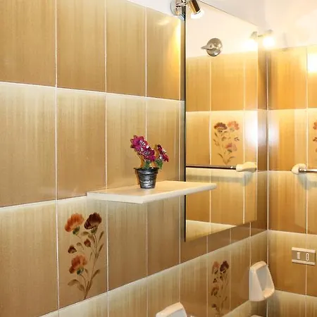 Holiday home Casetta Nel Corso